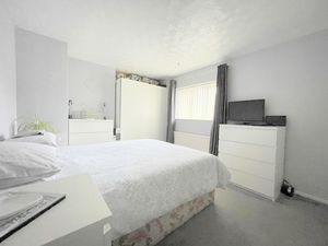 Red Barn Road- click for photo gallery